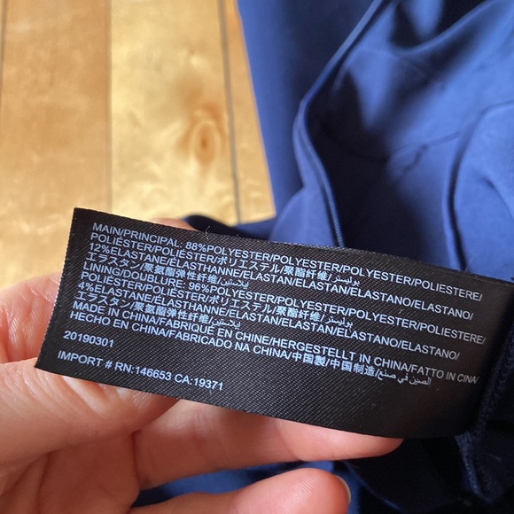 Finders Keeper navy blue wide leg deep V jumpsuit - Picture 15 of 15